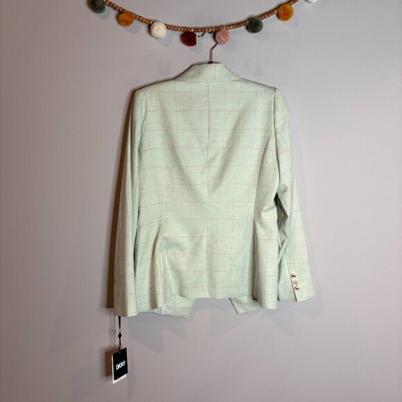 DKNY 3 Button Plaid Blazer in Rose Garden NWT - Picture 3 of 7
